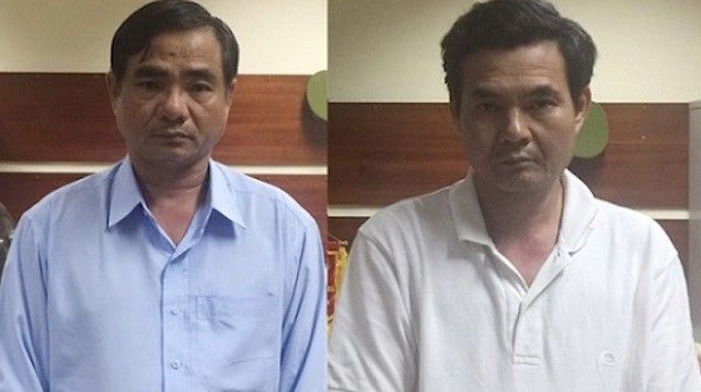 左起：檳椥省資源與環境廳原副廳長段文福及檳椥省環保分局長張文弟。（圖源：公安部）