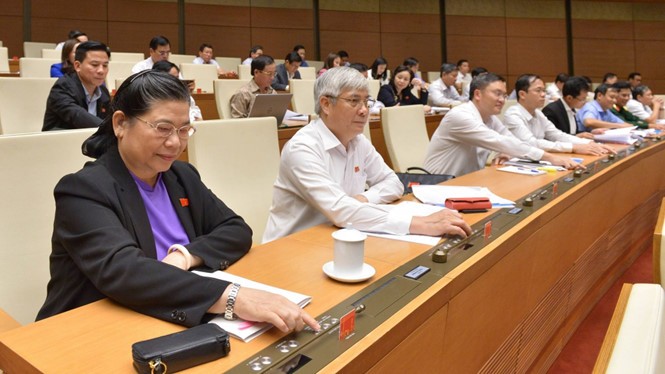 國會昨(15)日下午以91.55%贊成票表決通過《國家機密保護法》。（圖源：嘉欣）