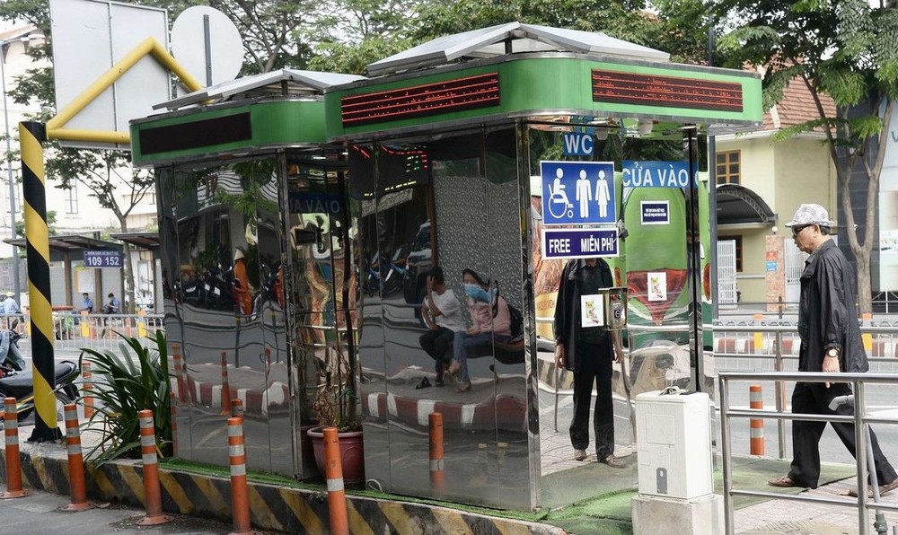 第一郡咸宜街的免費公廁。