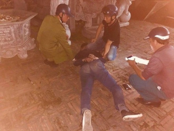 警方趕抵事發現場控制槍手。（圖源：民智）