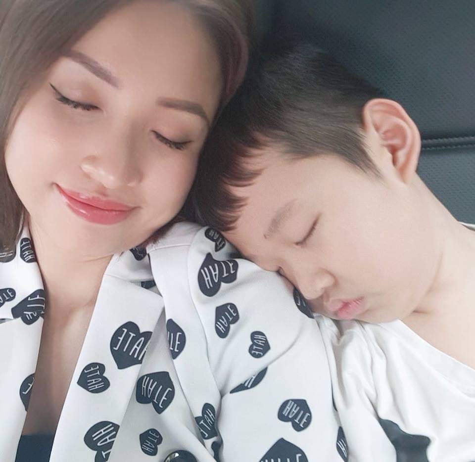 孩子成為明星離婚後的動力 ảnh 2