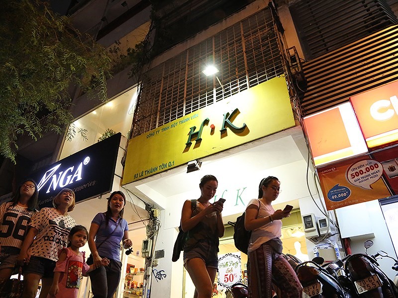 第一郡濱藝坊黎聖宗街93號的某擱置項目。