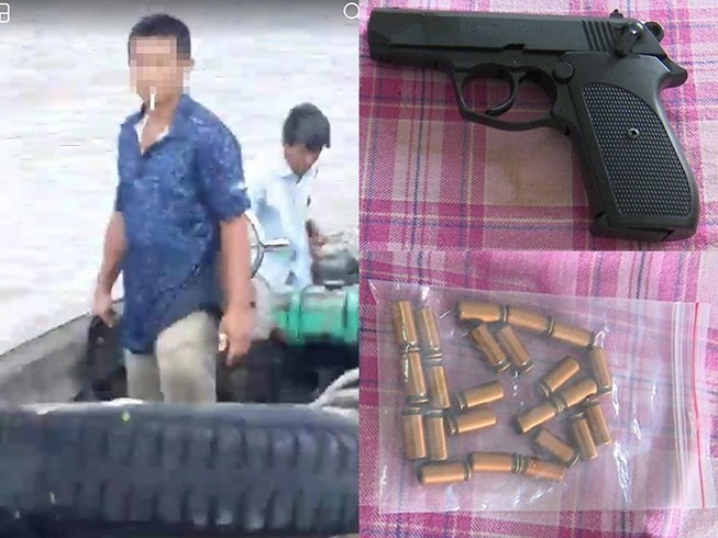 T先生持著疑似槍的物品(從視頻截圖)。 公安沒收的橡皮彈槍。