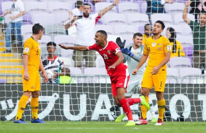 印度爆冷門４-１大勝泰國 ảnh 1