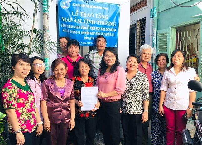 平盛郡婦女協會為窮人建溫情屋。