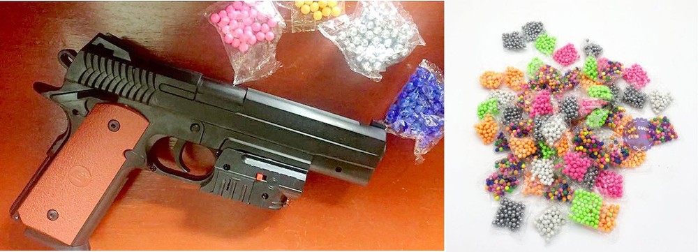 像真槍一樣的塑膠彈槍。