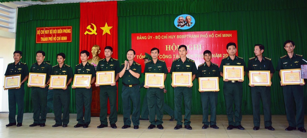 參加2018年決勝競賽運動的傑出單位、個人獲表彰和獎勵。（圖源：雄科）