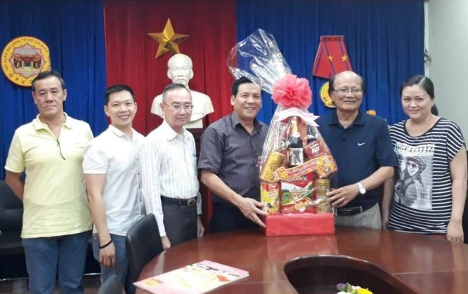 本報向華人單位拜年 ảnh 7