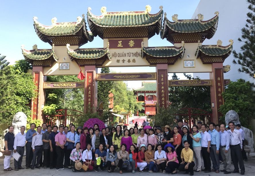 新春朝聖１０間廟