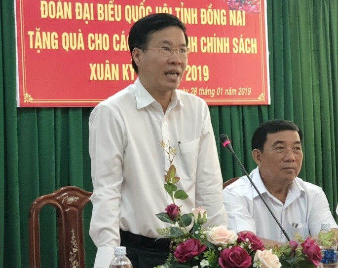 中央宣教部長武文賞在會上發表講話。（圖源：越通社）