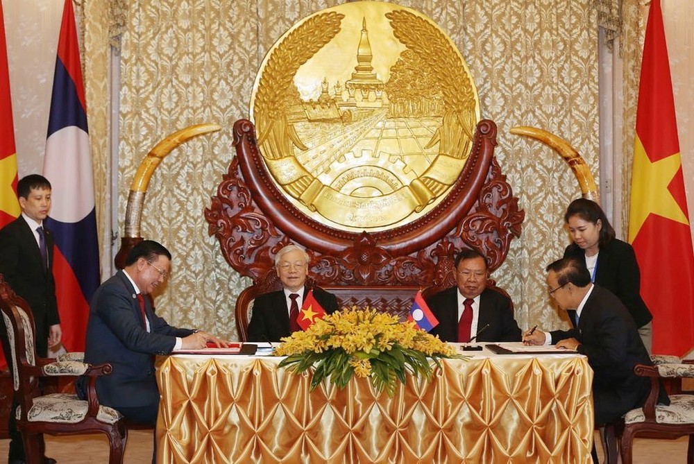 深刻體現越-老特殊團結與偉大友誼關係 ảnh 1