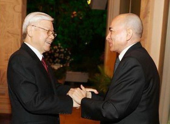 總書記、國家主席阮富仲與柬國王西哈莫尼會晤。（圖源：越通社）