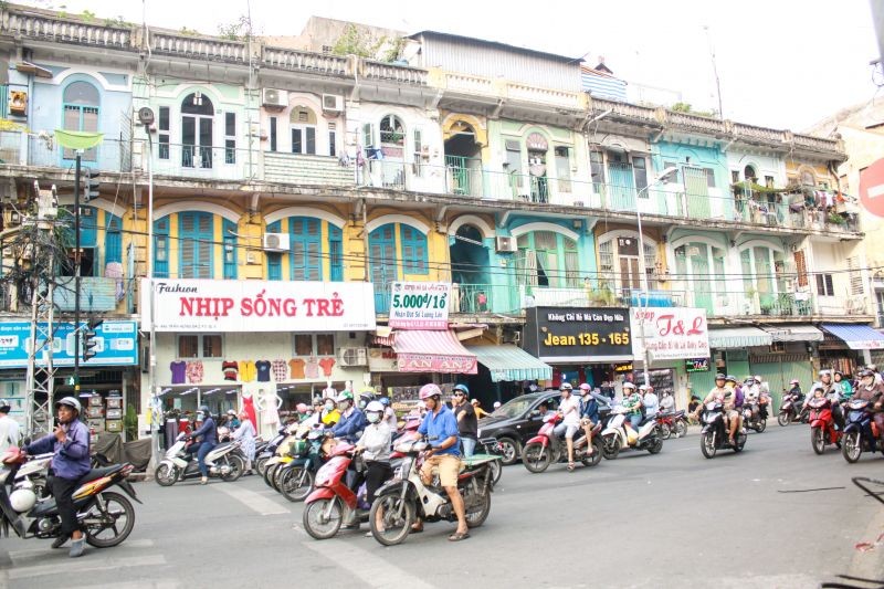 圖為第五郡陳興道街440號的公寓。（圖源：互聯網）