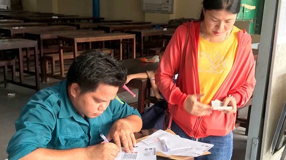 仲介輔助客戶完善體檢卷宗。