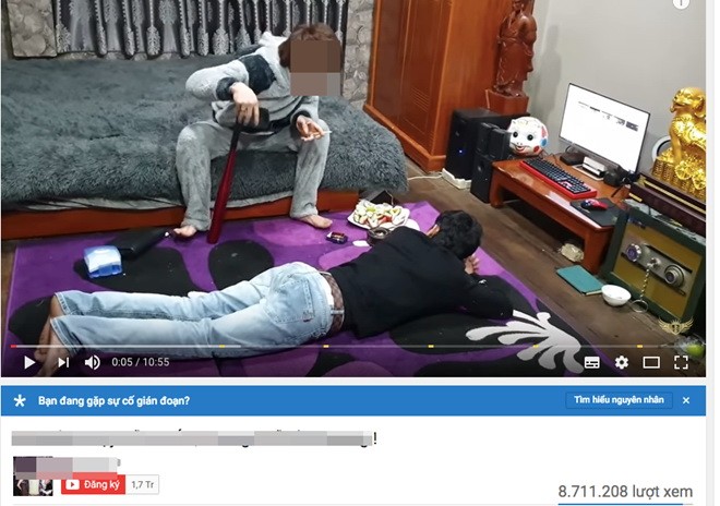 YouTube網站的公開教訓晚輩（加上髒話）視頻 吸引眾人觀看。