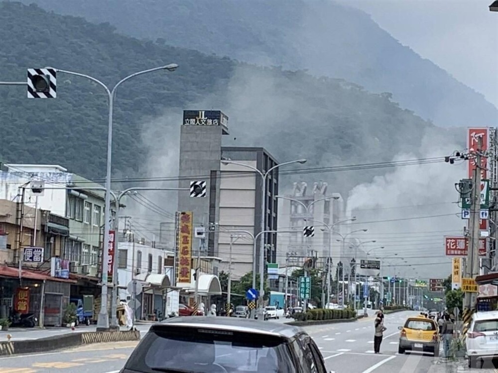 據中國地震台網測定，18日13時01分，台灣花蓮縣海域(北緯24.02度，東經121.65度)發生6.7級地震，震源深度24公里。（圖源：CNA）