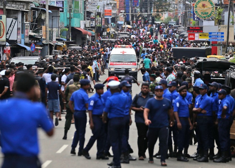 斯里蘭卡多起爆炸致200餘人遇難 ảnh 1