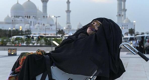 昏迷27年後奇跡甦醒的阿卜杜拉。（圖源：The National）