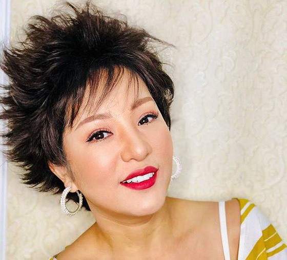 喜劇演員翠娥。