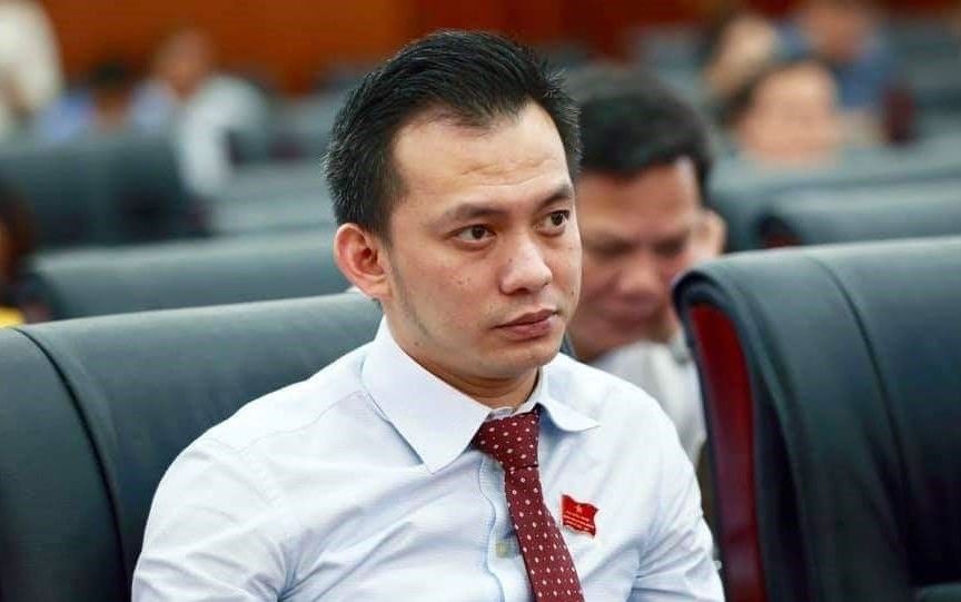 峴港市市委委員、民運處常務副主任阮伯景被革除黨內全部職務。（圖源：越通社）