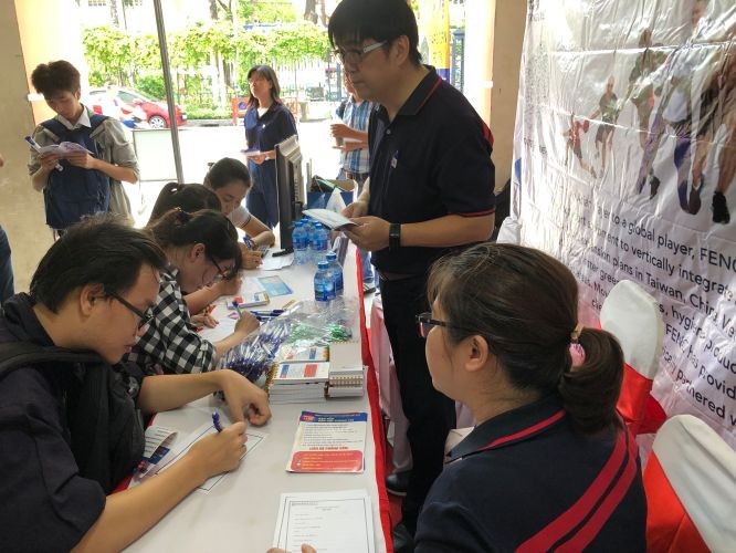 市師範大學人才招聘會每年都吸引 許多越華大學生應徵。