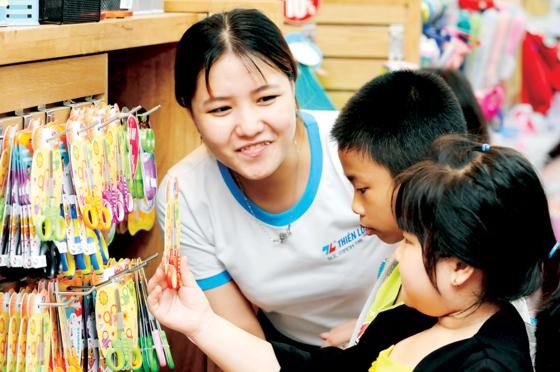 華人企業天龍集團向消費者推介優質國貨。