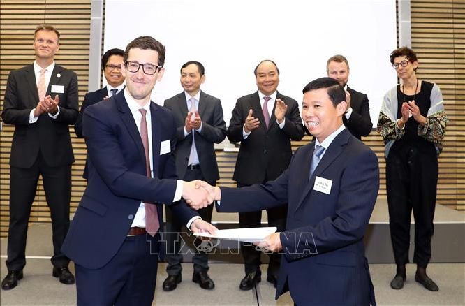 越挪一致同意促進多個領域合作 ảnh 1