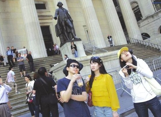 在美國紐約參觀的中國遊客。（圖源：互聯網）