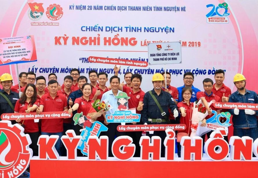 “粉紅色暑期”志願者做好服務社群準備。