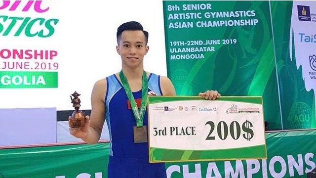 黎清松奪得男子單杠銅牌。