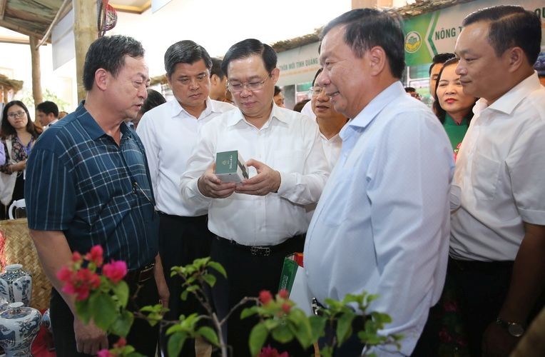 紅河平原建設新農村 ảnh 1