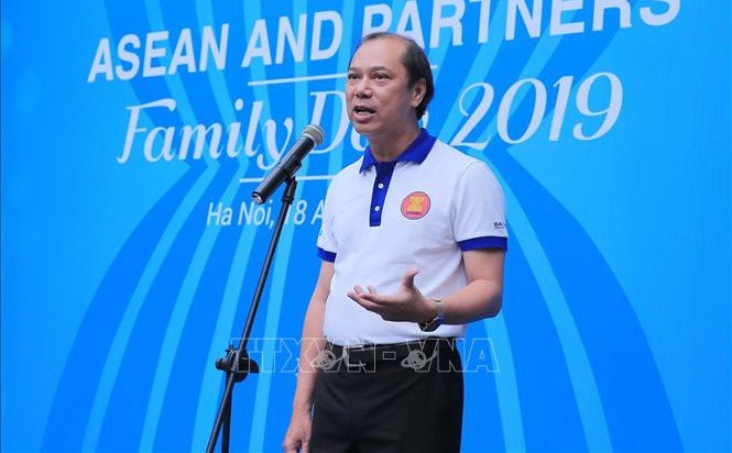 東盟SOM越南代表、外交部副部長阮國勇在開幕式上致詞。（圖源：越通社）