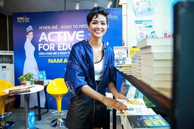 選美組委會不再等待應賽者 ảnh 1