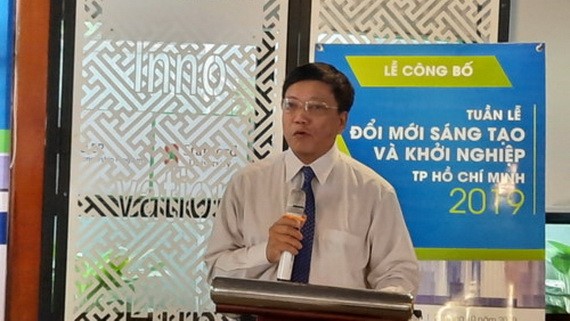 市科學技術廳副廳長阮克清在新聞發佈會上公佈 WHISE 2019 活動。（圖源：進旺）