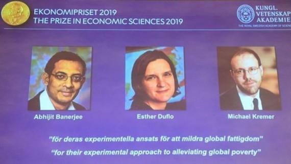美法三位經濟學家因對減貧理論的貢獻而獲得2019年諾貝爾經濟學獎。（圖源：互聯網）