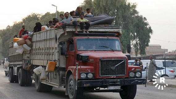 土耳其攻打敘利亞東北部，大批庫族逃離。（圖源：互聯網）