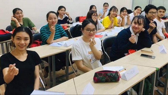 學生錄製的短片展現同學之間的情誼。