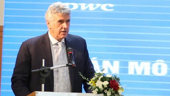 越南普華永道(PwC)諮詢公司總經理丹尼斯。（圖源：田升）