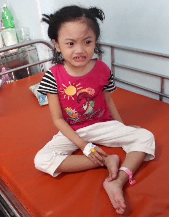 林愛薇在醫院接受治療。