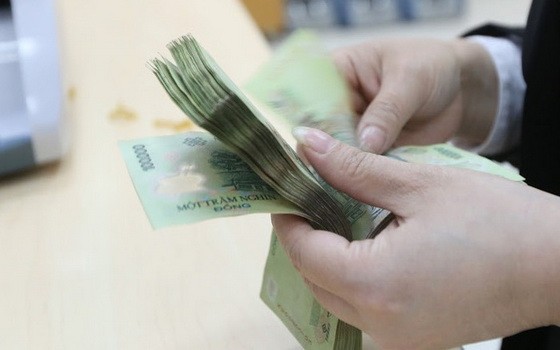 有39%企業認為，給銀行幹部茶資才能貸款已司空見慣。（示意圖源：光福）