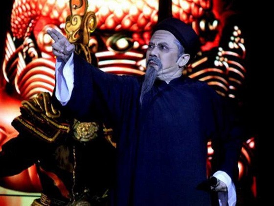 由優秀藝人成祿導演在IDECAF戲院上映的《仙娥》樂劇作品。