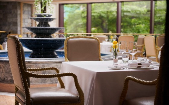 浪漫的環境有助提升求婚的成功率。