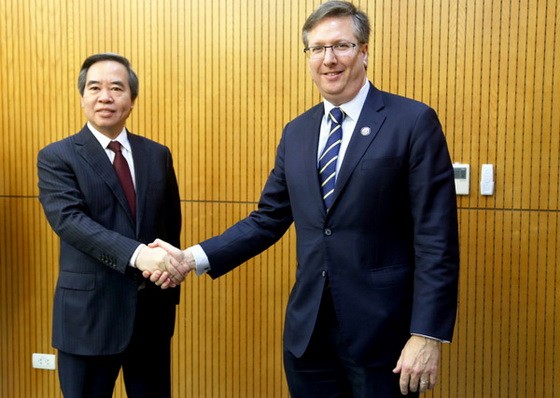 中央經濟部長阮文接見美國-東盟(東協)商會(USABC)代表。（圖源：越通社）