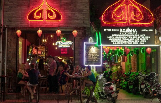 夜間的Budha酒吧。（圖源：Budha酒吧）