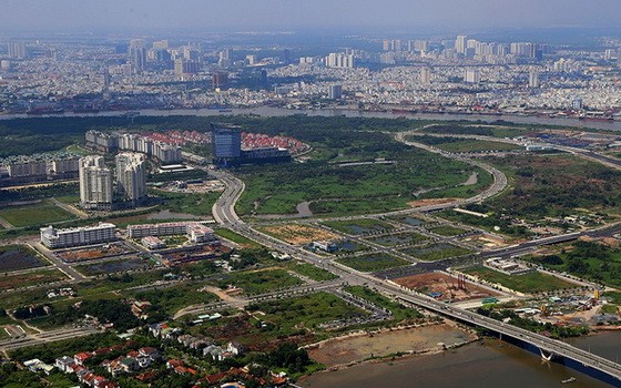 從高處俯瞰的守添都市區一瞥。