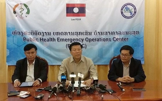 老撾衛生部24日下午在萬象召開新聞發佈會宣佈，該國檢測出兩例新冠肺炎確診病例，這是老撾首次發現新冠肺炎確診病例。（圖源：互聯網）