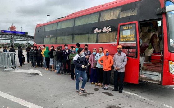被查處的客車。（圖源：CTV）