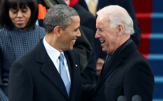 奧巴馬強調，拜登是能在這一艱困時期掌舵美國的領袖。 （圖源：路透社）