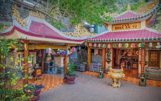 西寧省黑婆山魔天嶺觀音廟一瞥。（圖源：互聯網）