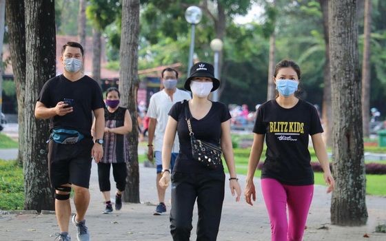 市民在公園做早操。（圖源：TTO）